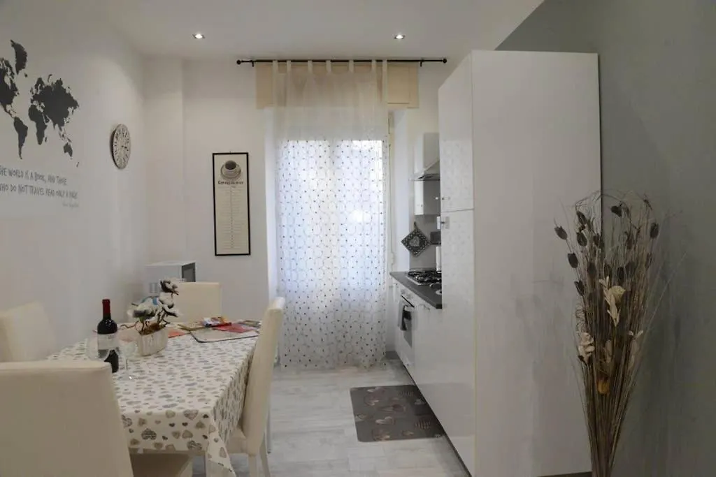A Casa Di Rosa Apartment Rome Italy